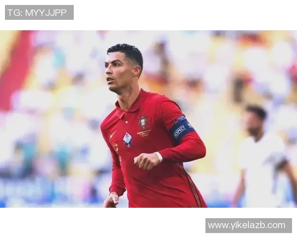 颜值与实力兼具的女足球明星盘点及其足球生涯成就分析